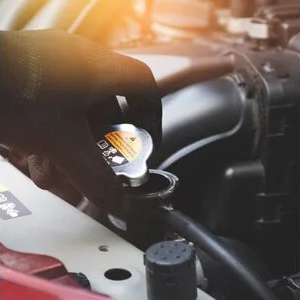 Виды антифриза: свойства и состав 1 antifreeze coolant blog 400x300 1